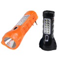 Dual-Functional recargable LED antorcha con enchufe de carga incorporado